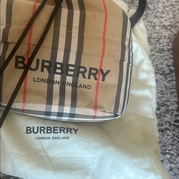 Burberry Icon Stripe ECONYL® Drawcord Pouch - Picture 6 of 6